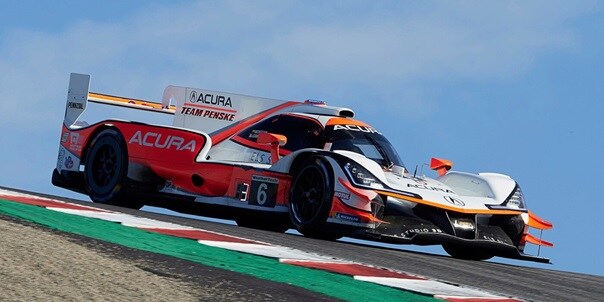 Acura-Motorsports ARX on the race track