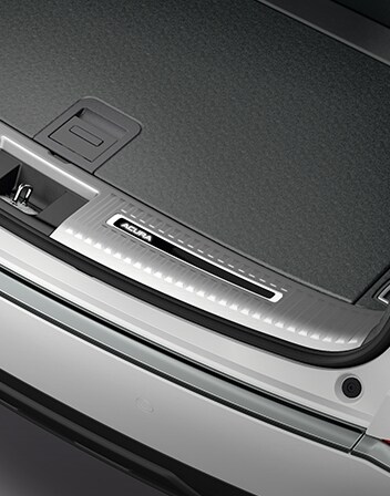 Illuminated Cargo Sill Trim 2024 MDX Accessory