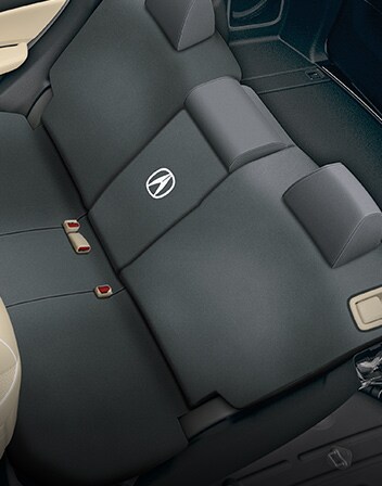 2023 RDX rear seat cover accessory