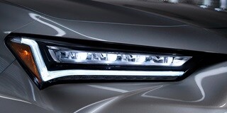TLX 2022 four-projector Jewel Eye® LED headlights TLX 2022 four-projector Jewel Eye® LED headlights