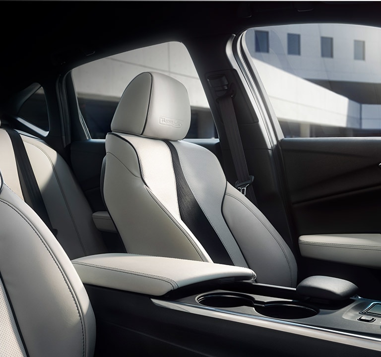 2025 Acura TLX Type S Premium Orchid leather seats.